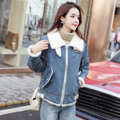 White fur collar Осенне-зимнее женское пальто из овечьей шерсти, джинсовое пальто с отложным воротником и длинными рукавами, теплые джинсовые пальто, верхняя одежда, джинсовые женские короткие куртки - Цвет: White fur collar