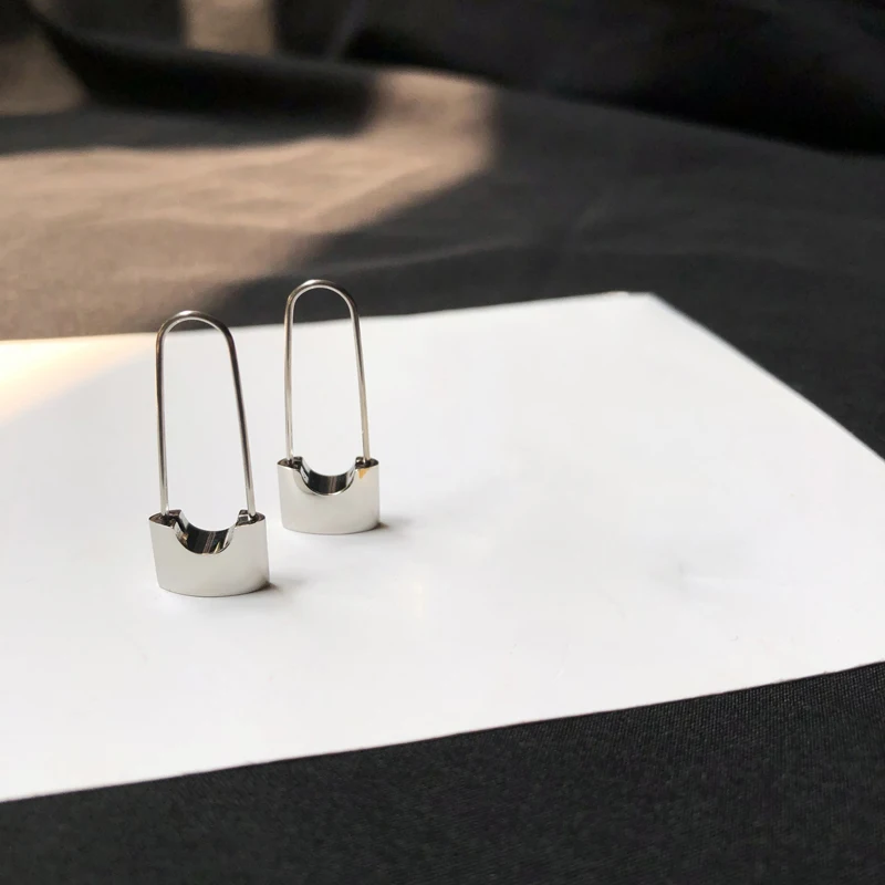 Silver Pin Peri'sBox толстые звенья u-образные геометрические серьги латунные золотые Висячие серьги для женщин шикарные стильные серьги знаменитостей ювелирные изделия - Окраска металла: Silver Pin