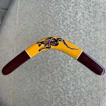 

Wooden crafts boomerang Australian kangaroo boomerang outdoor sports toys can send friends as gifts