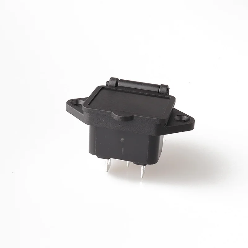 LZ 14 1 02 Водонепроницаемая Входная розетка переменного тока IEC320 C14 3p с