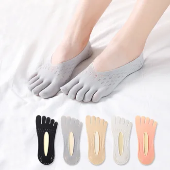 

New Women Invisible Mesh Hole 5 Toe Seperated Finger Socks Female Non Slip Silicone Breathable Shallow Mouth Short Sock Slippers