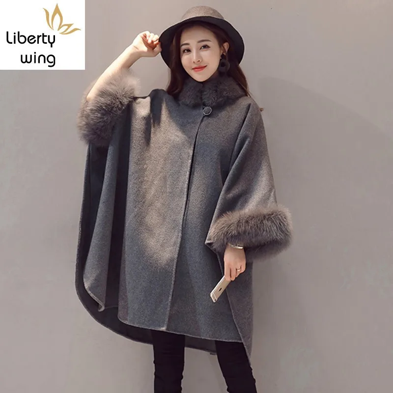 

High Street Bat Style Cloak Medium Length Womens Woolen Fashion New Detachable Fur Collar Flare Sleeve Autumn Winter Coats