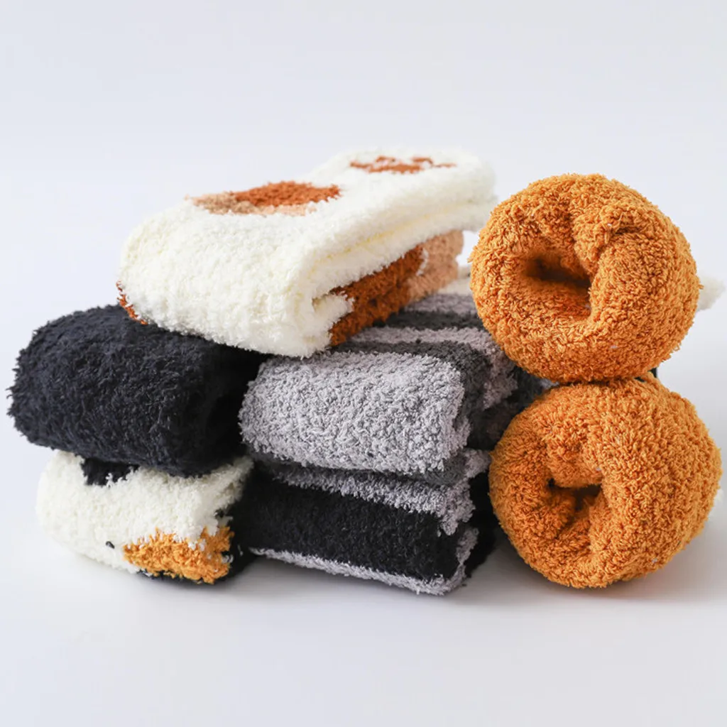 Men and women socks autumn and winter retro fashion cute new socks