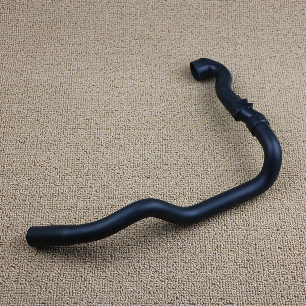 Engine Crankcase Breather Hose Oil Filter Housing To Engine 8670008 For Volvo C30 C70 V50 V60