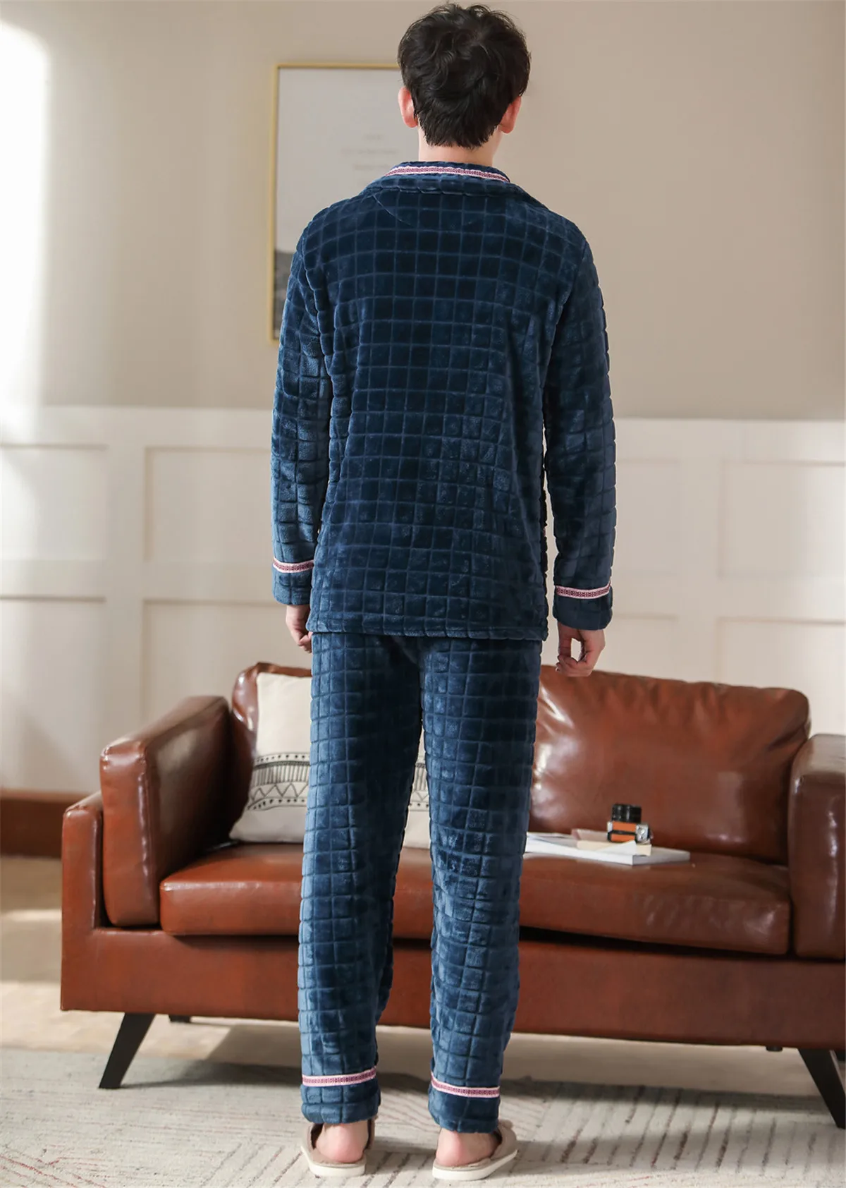 Men's Thicken Flannel Pajamas Sets Men Pajamas Coral Fleece Sleepwear Men Sexy Homewear Soft Warm Nightgown Men Winter Autumn red plaid pajama pants