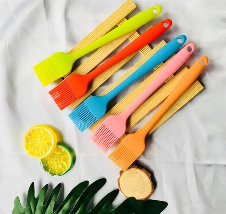 Нержавеющая сталь ручной лапши с масляной щеткой пресс паста машина кухонная посуда для приготовления спагетти кухонные инструменты - Цвет: 5 pcs random color