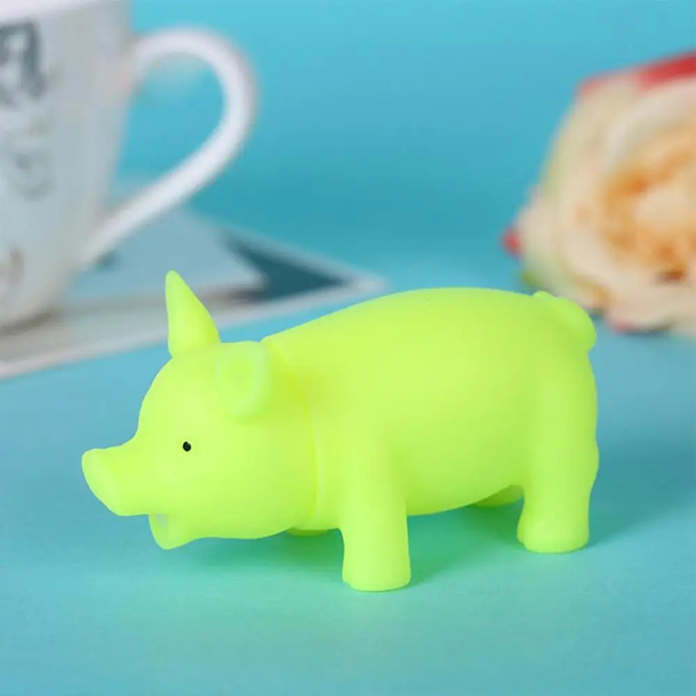 1PCS Cute Pig Shape Vinyl Rubber Pet Squeak Puppy Toys Chew Toys Simulation Sound Screaming Creative 1 1PCS Cute Pig Shape Vinyl Rubber Pet Squeak Puppy Toys Chew Toys Simulation Sound Screaming Creative 3