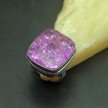 

Hermosa Solitaire Unique Purple Snakeskin Quartz New Arrival Band Ring Size 7 A792