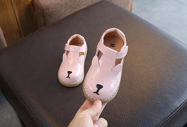 Claladoudou/Брендовая обувь из натуральной кожи для девочек 0-6 лет на рост 13,5-18,5 см; милые вечерние модельные туфли розового цвета хаки с рисунком