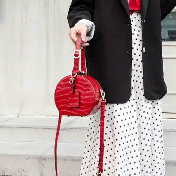 

2020 New crocodile pattern box bag fashion all-match small round shoulder messenger portable female bag box bag
