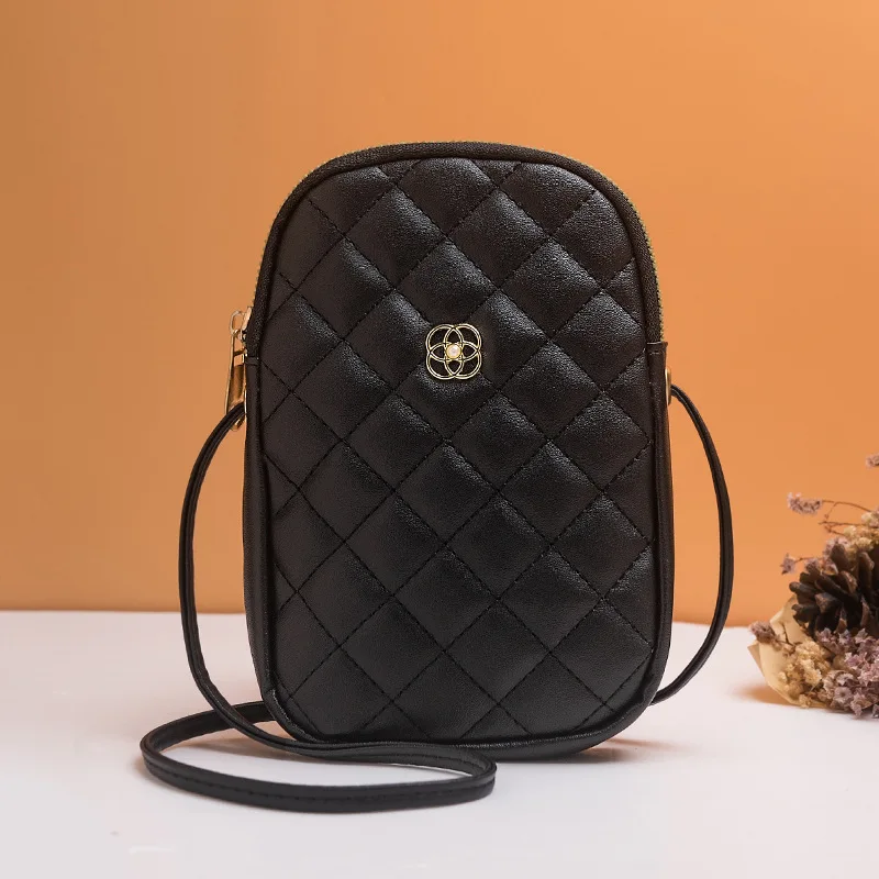 Рисунок 2 - Модные сумочки для телефона для женщин