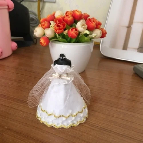 DIY сборные поделки Love You Forever деревянный кукольный домик Романтическая свадьба белое платье миниатюрные креативные туалетные столы игрушки подарок