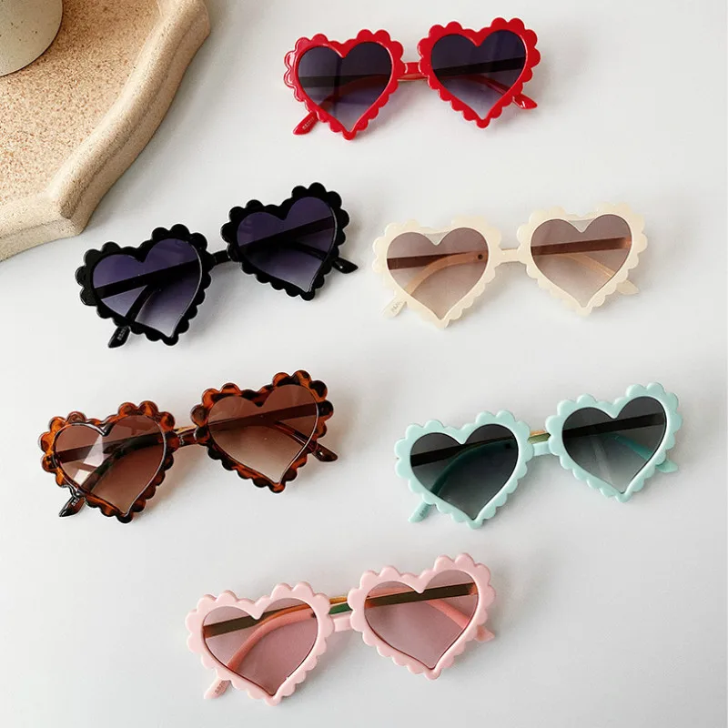 Gafas de sol populares para niños y niñas, diseño de amor sólido, para chico, para playa, regalos 1-8 años