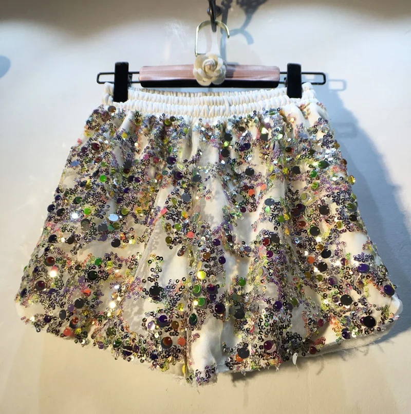 

Harajuku Shorts European Streetwear 2020 Summer New Heavy Beaded Sequin Elastic Waist Loose Wide-Leg Casual Shorts White