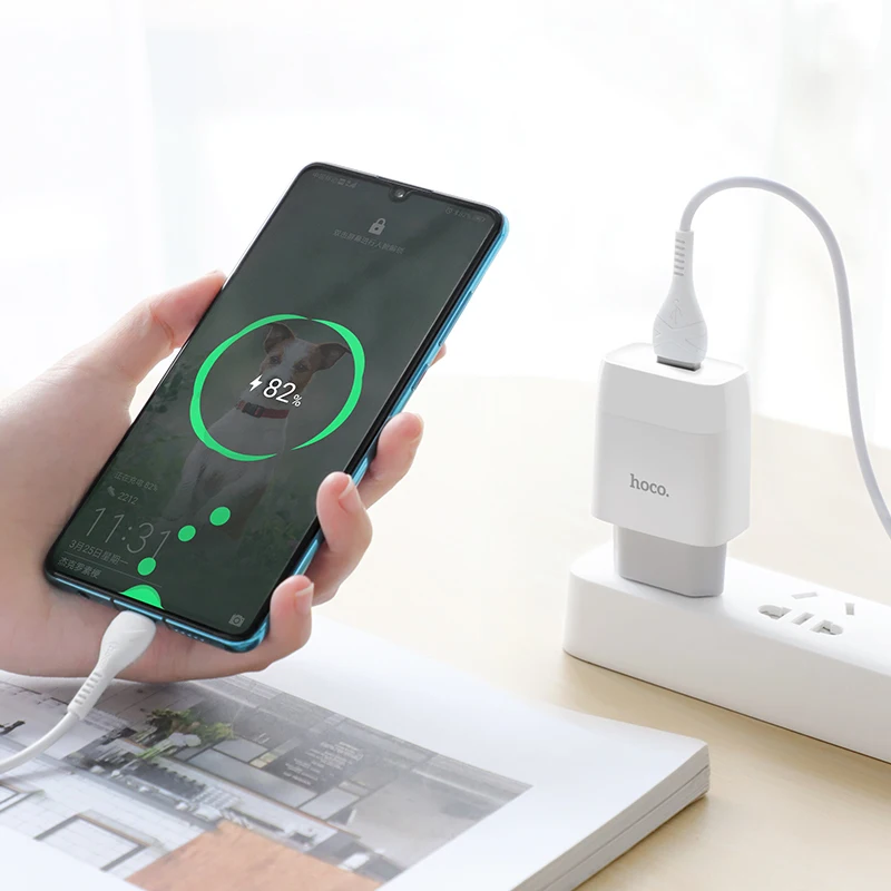 Hoco 5V 2.1A USB Wall Charger For iPhone 12 Pro Max Fast Travel Charger EU Plug Phone Adapter For Samsung A51 Xiaomi Mi 10 Mi 11 airpods usb c