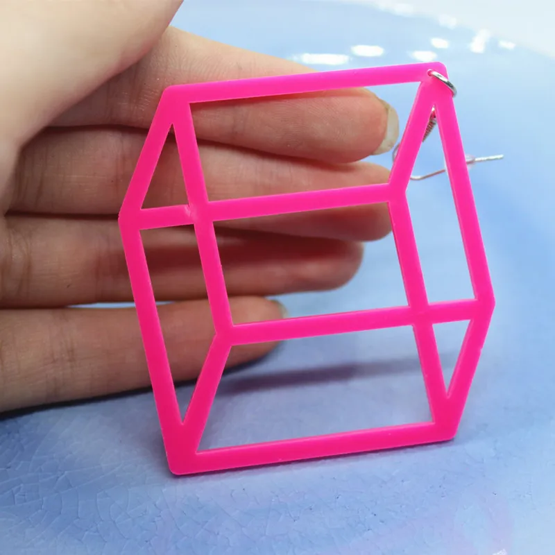 Преувеличенные полые трехмерные квадратные акриловые серьги женские креативные