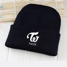 Kpop дважды логотип Skullies Beanies дважды зима осень теплая черная шерстяная шапка трикотажная шапка для мужчин и женщин два веера подарки, Прямая поставка