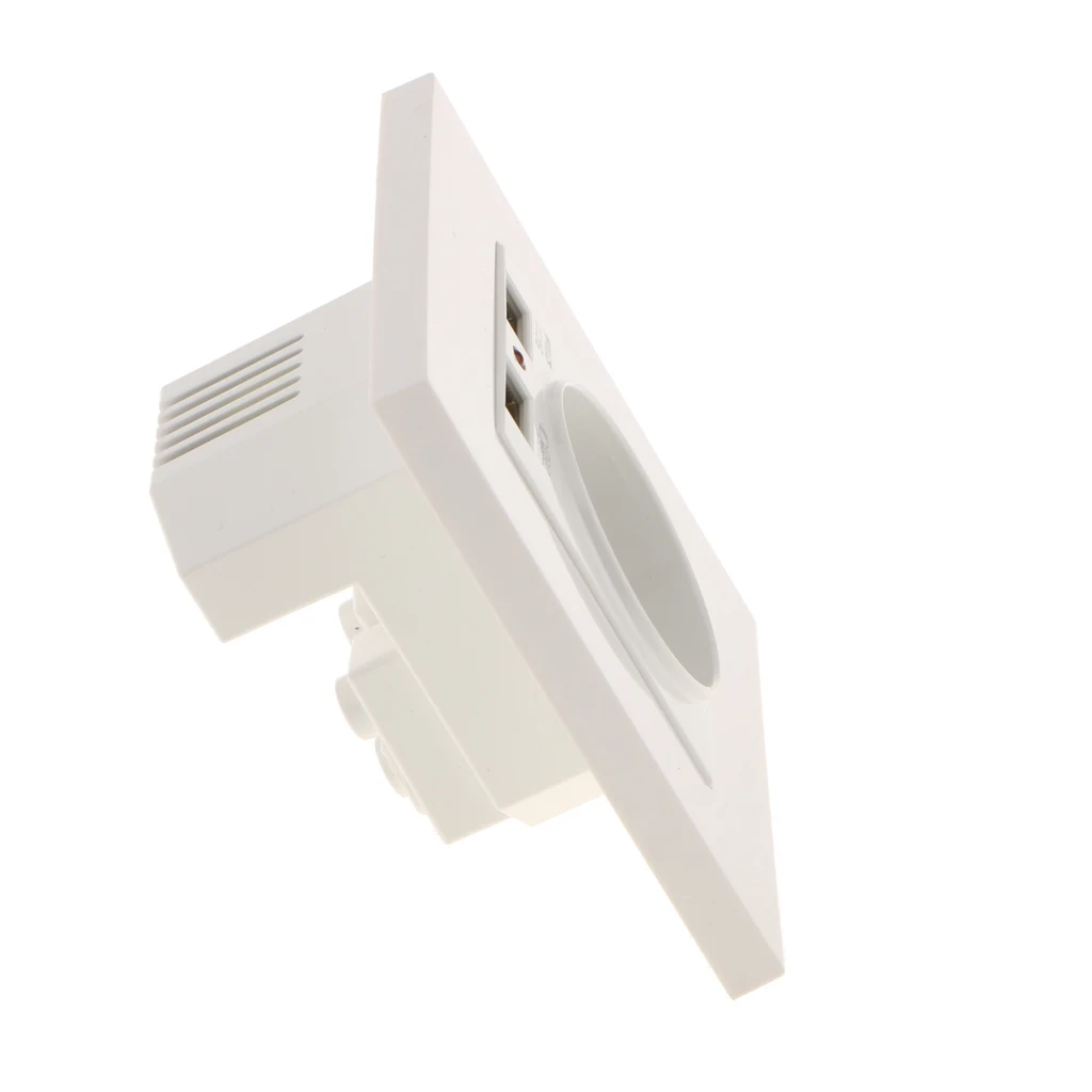 

Wall Socket Plug with USB Receptacles Charger with Duplex Charging Port FR