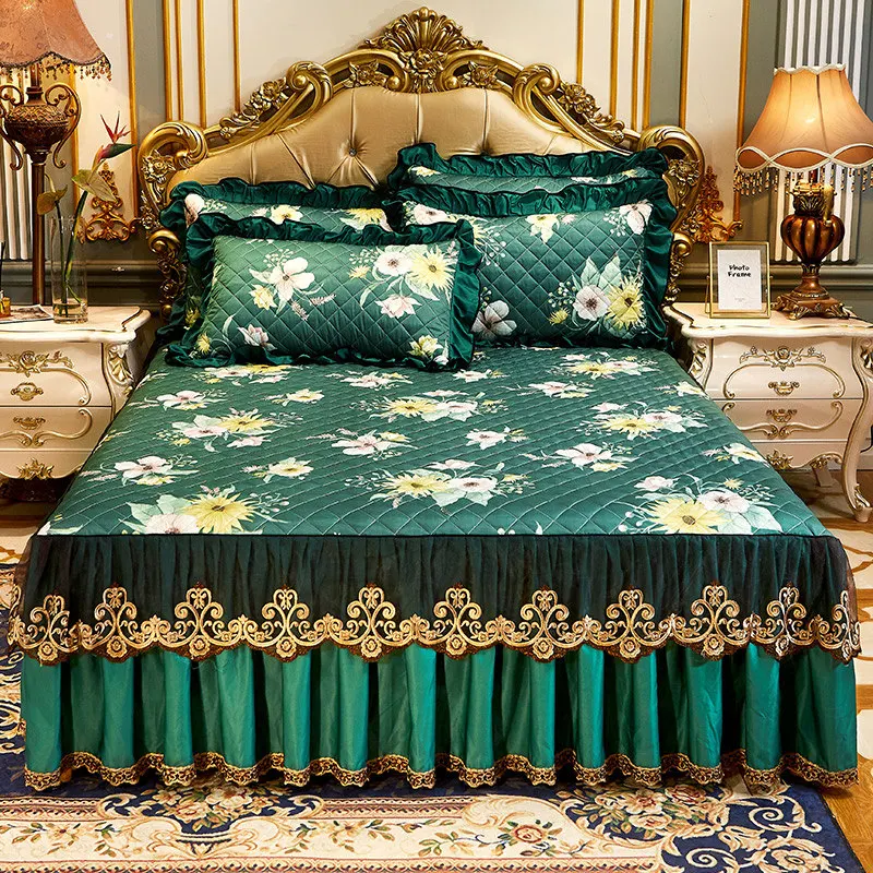 Europe Sanding Printed Lace Bedspreads For Double Bed Quilted Bed Cover