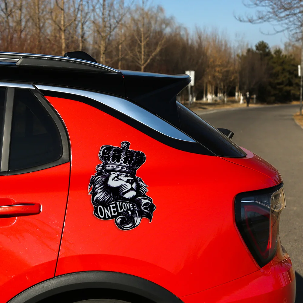 FORAUTO, мультяшная Автомобильная наклейка, сделай сам, авто Декор, виниловая Автомобильная наклейка с животными, одна любовь, Лев, корона, графический Рисунок, высокое качество, 16,5*11,2 см