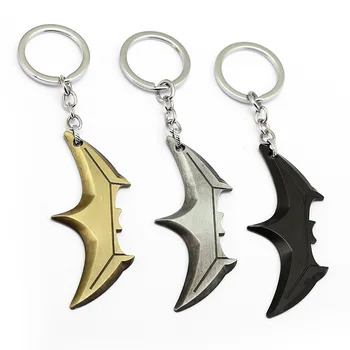 

Anime Batman The Dark Knight Keychains Batman Bat Darts Metal Keyrings Pendants Car Key Chain Hloder Accessories Figure Toys