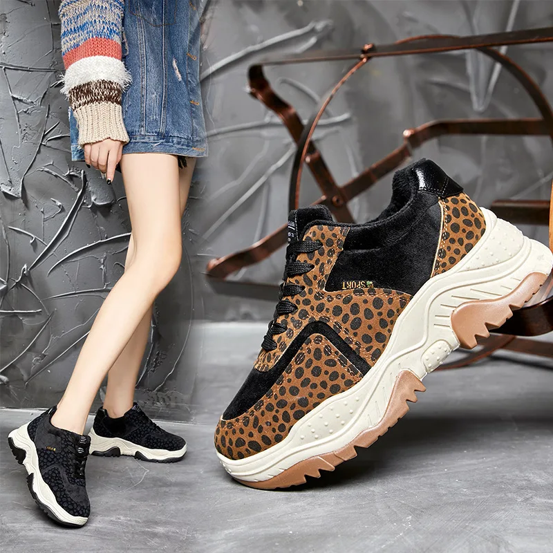 Женская Повседневная обувь; кроссовки леопардовой расцветки на платформе со шнуровкой; модная женская разноцветная Удобная прогулочная обувь; O1-32