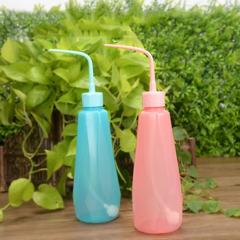 

2Pcs Plant Flower Succulent Plastic Curved Can Squeeze Bottle 480ML