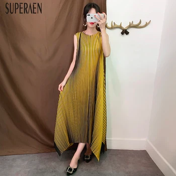 

SuperAen Sleeveless Dress Women Pluz Size Casual Wild Ladies Pleated Dress Summer 2020 New Europe Women Clothing