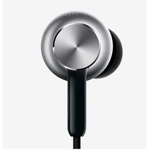 Image 3 - Original Xiaomi Mi In Ear Hybrid Pro HD Earphone With Mic Noise Cancelling Mi Headset with MIC for Huawei Redmi 4 Mobile Phones