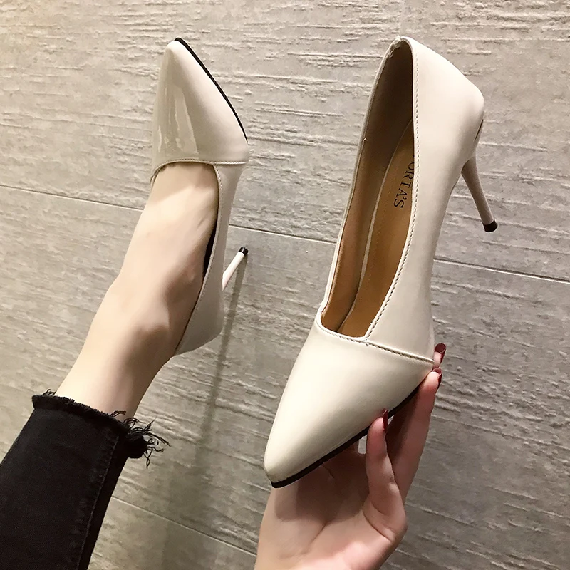 Г., осенняя серия, новые женские универсальные тонкие туфли с закрытым острым носком в французском стиле Женская пикантная удобная обувь на высоком каблуке
