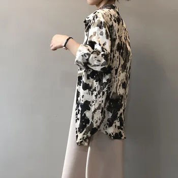 

Summer New Leopard Shirt Female Korean Loose Loose Thin Ink Splash Sunscreen Long Sleeve Shirt