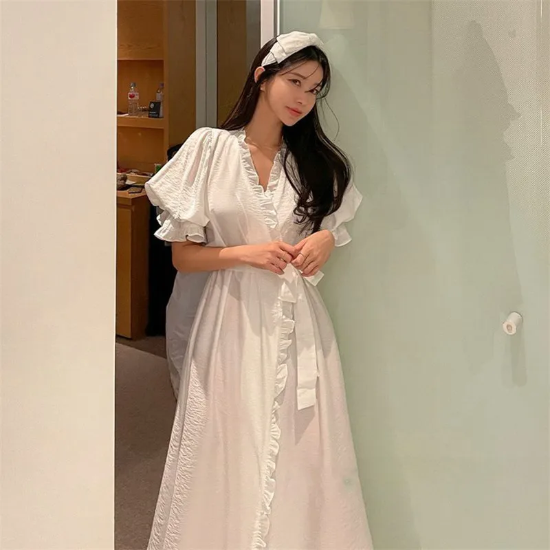 White Blue Ruffles Summer Nightgown Elegant Long Sleepwear Sweet Cotton Home Clothes Cardigans Lace Up Puff Sleeve L611