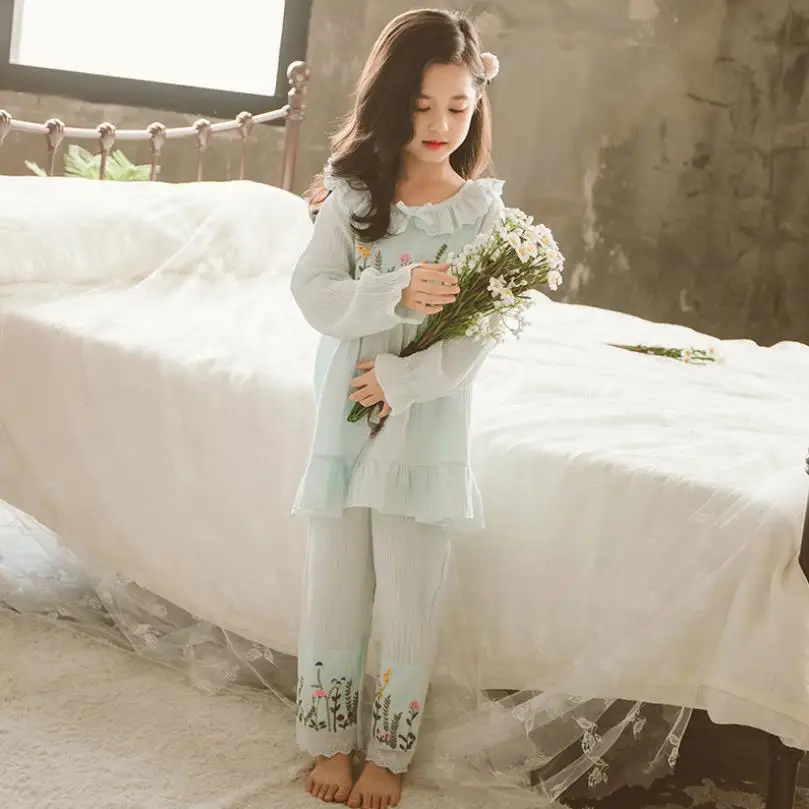 

Princess girls embroidery pajamas 2019 spring autumn new long sleeve cotton 2pcs sets nightgowns sleepwear kids homeclothes w988