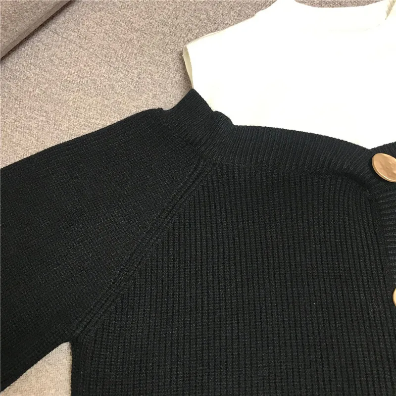 Роскошный дизайнерский брендовый вязаный свитер для женщин с круглым вырезом, поддельные два сексуальных с открытыми плечами, металлические пуговицы, вязаные пуловеры, свитер