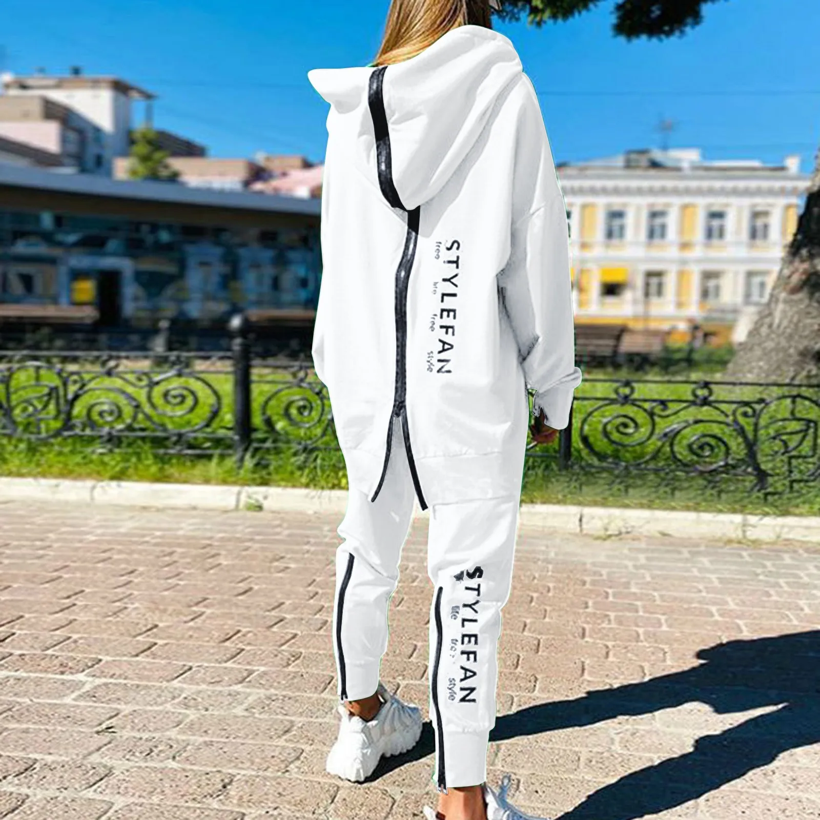 Fashion Women's Two Piece Set Harajuku Tracksuit Leisure Suit Sports Trousers Thickened Loose Print Suit Femme Clothing 2