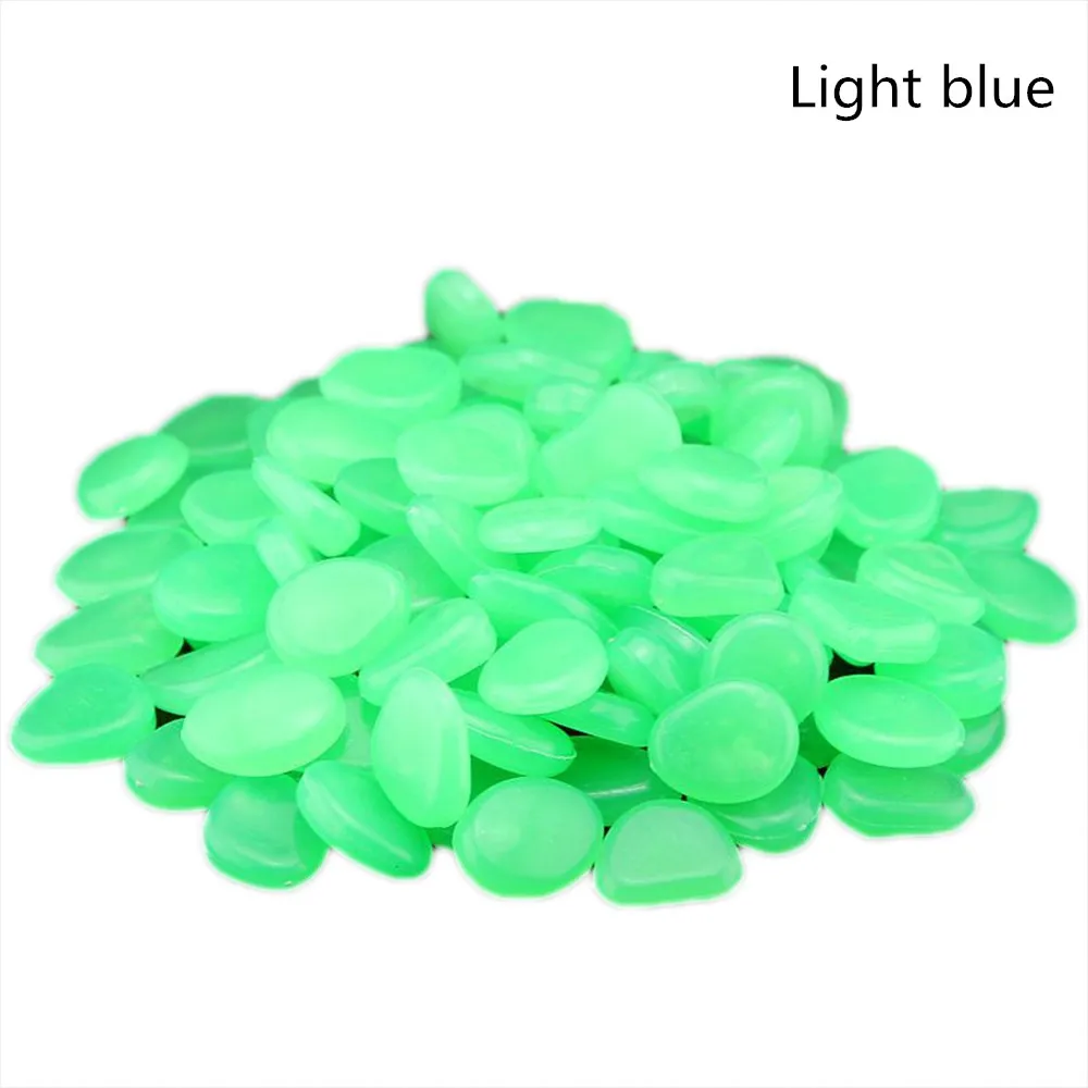 20 - CNN70728434_20170728033854175