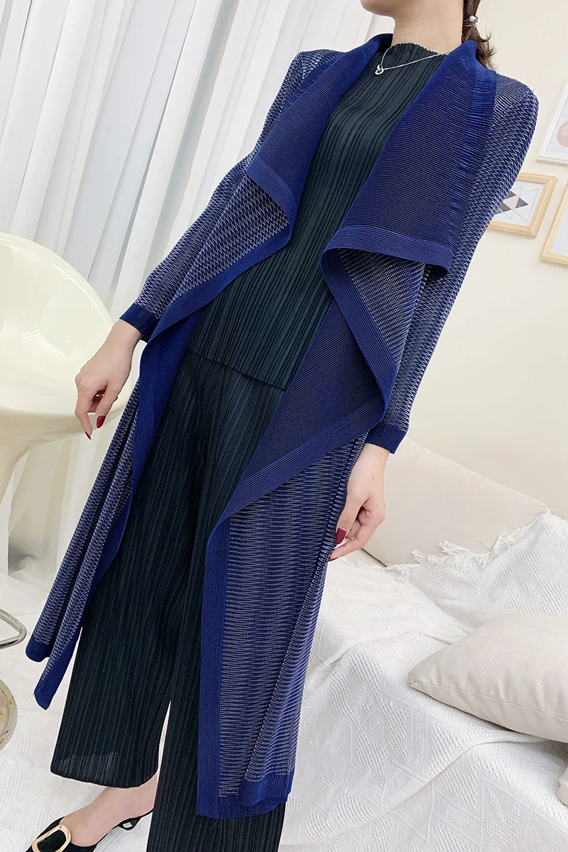 Miyake Плиссированное пальто для женщин Открытый стежок отложной воротник полный рукав Твердые Длинные пальто размера плюс элегантные женские