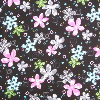 

1 yard Flowers on black background printed Cotton Woven Fabric (width=140cm)