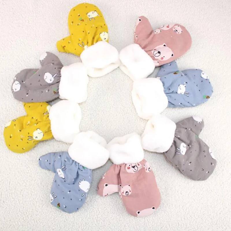 

Newborn baby kids Mittens Anti-scratch winter gloves cotton Thicken baby stuff toddler gloves cartoon Printing warm YBC027