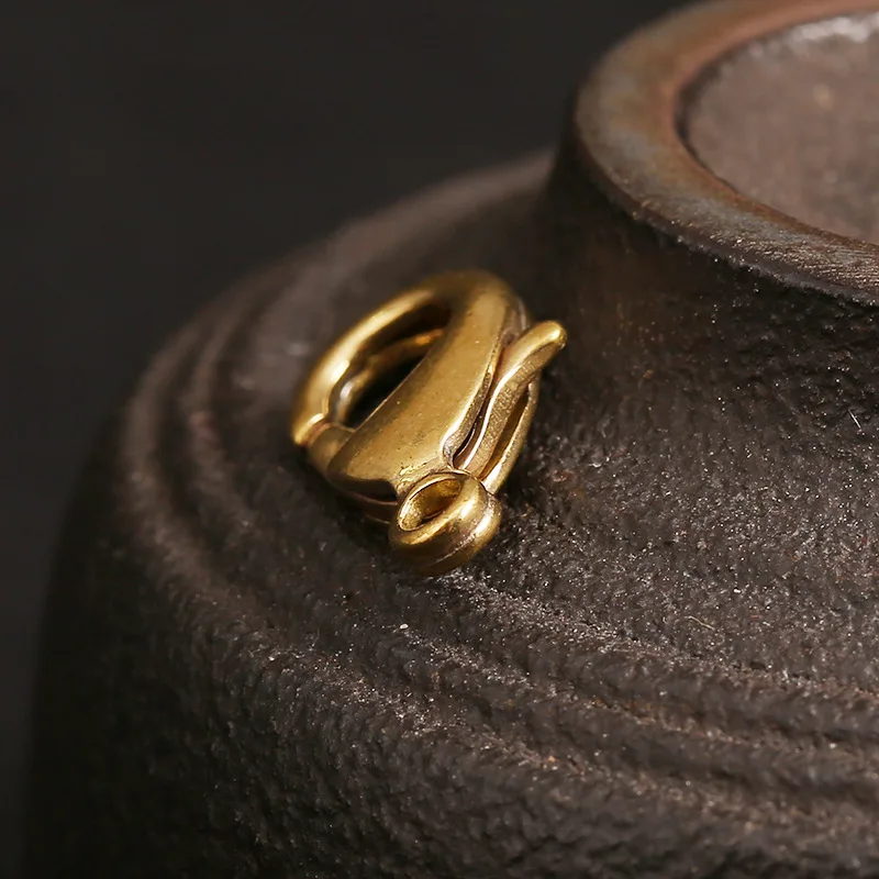 brass keychain buckle (1)