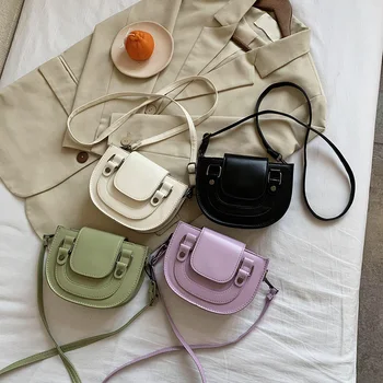 

Solid Color Flap Shoulder Handbag Fashion Exquisite Shopping Bag Simple Women Small Leather Clasp Crossbody Bag