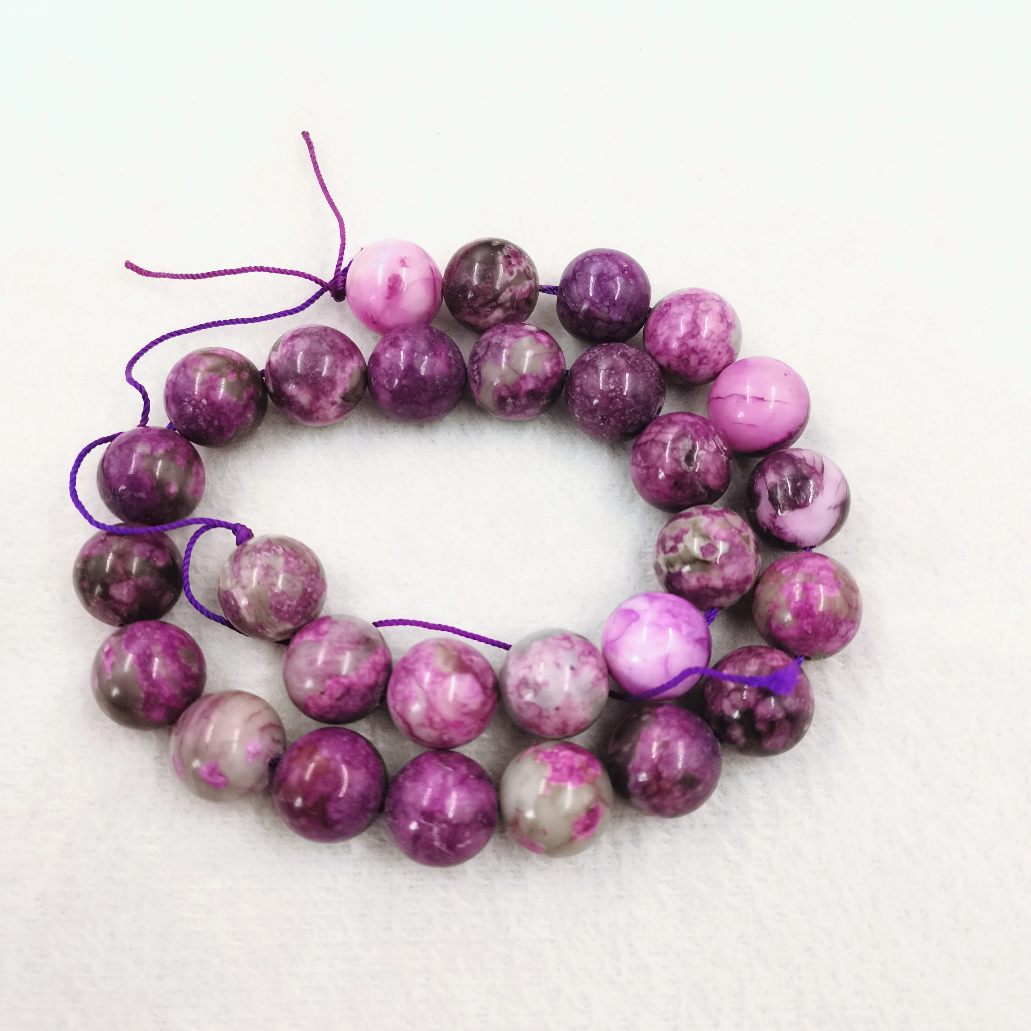 

Natural Stone Sugilite Smooth Round Beads 4 6 8 10 12 14MM Men Women Fashion Necklace Charms Wholesale for Jewelry Making