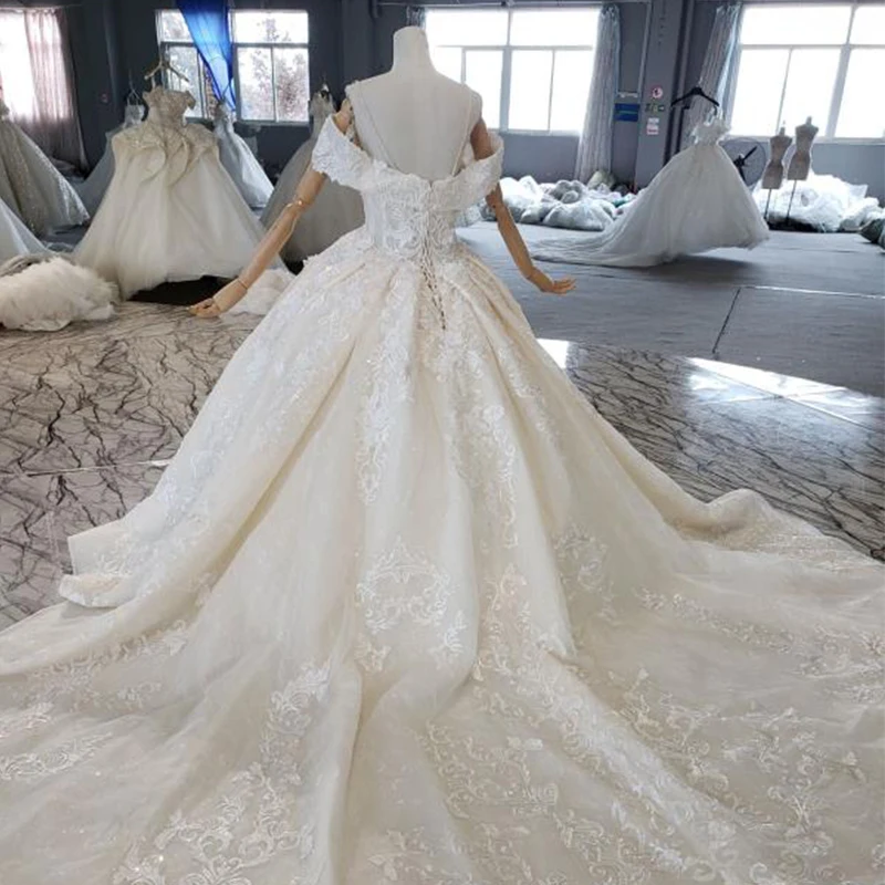 HTL2246 luxury lace wedding dress off shoulder blackless Princess wedding dress plus size vestido pra casamento no civil 6