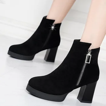 

W- Spring and Autumn Brand Fashion New Martin Boots Women High-heeled Zipper Wild solid color outdoor activities Trend Booties