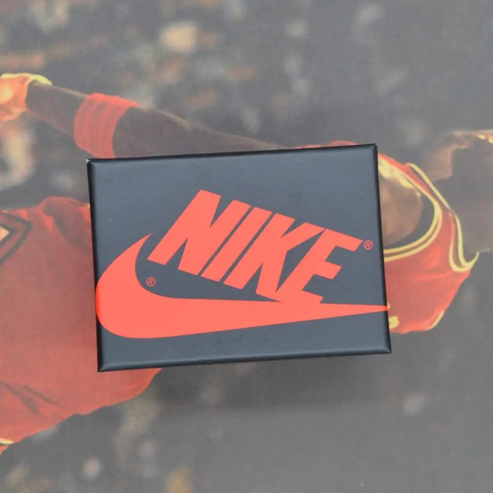 Дропшиппинг aj1 offwhite Chicago Unc брелок в виде кроссовка Air Jordan 1 3D мини-кроссовки, закрытая спортивная обувь брелок в виде кроссовка s - Цвет: smaller box 4