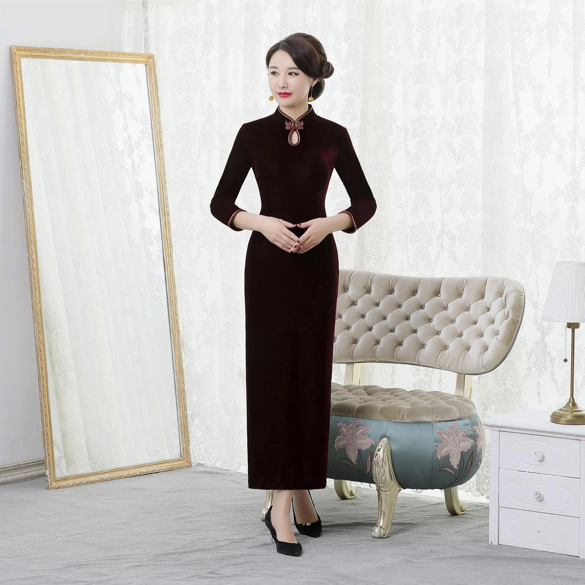 Женское велюровое платье, новинка, Qipao, с блестящими бусинами, большие размеры 5XL, благородное китайское платье, сексуальное, тонкое, для выпускного вечера, вечерние платья, винтажное платье Cheongsam - Цвет: Burgundy2