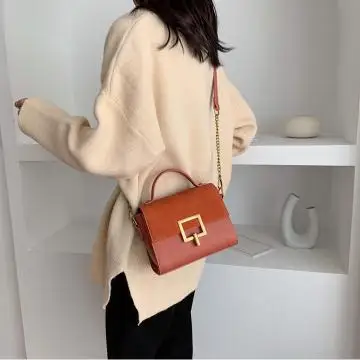 Новые модные женские сумки через плечо saaa285