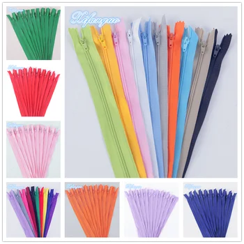 

20pcs 3# Closed Nylon Coil Zippers Tailor Sewing Craft 23cm (9 inches) multi-color optional
