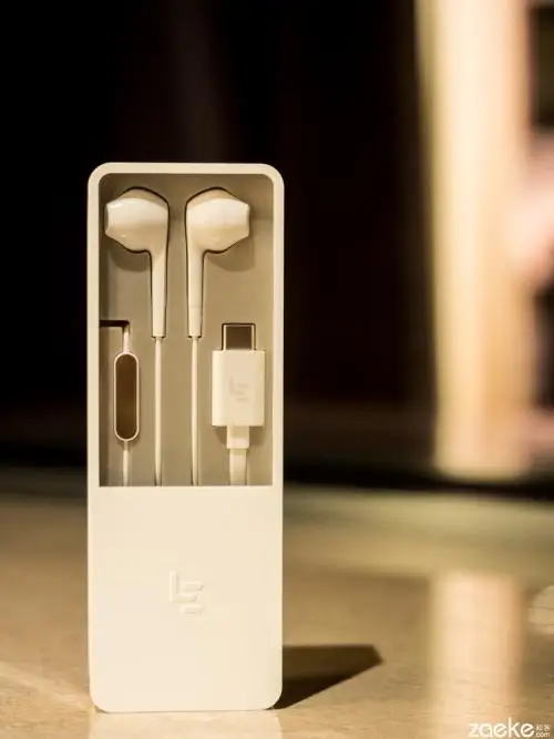 

New Digital Wired Control Earphone Bass For LETV with Type-C Interface Clearance Sale