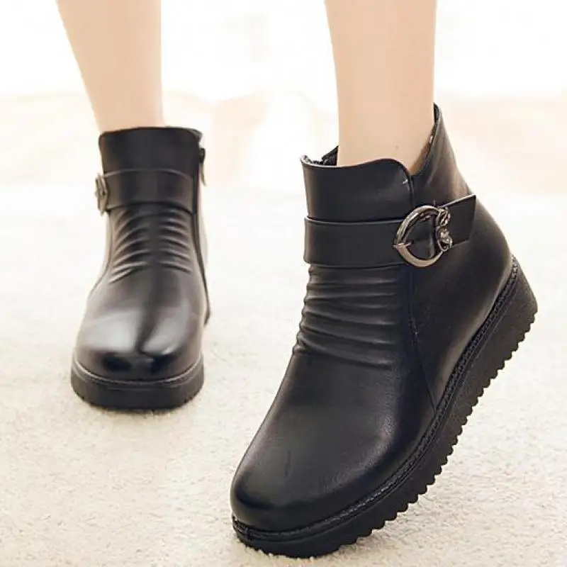 

Women Snow Boots Leather Winter Boots Handmade Zip Woman Shoes Mother Soft Warm Plush Ankle Boots Round Toe Non-slip Botas Muje
